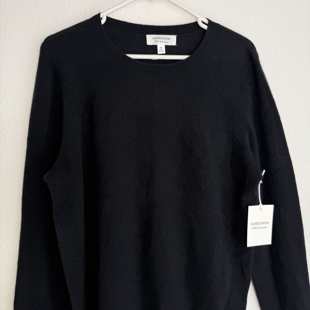 Nordstrom 100% Cashmere Crewneck Sweater Black Sz XL Minimalist Quiet Luxury NWT - Picture 3 of 11